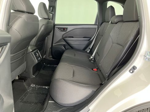 Certified 2025 Subaru Forester Premium image 27