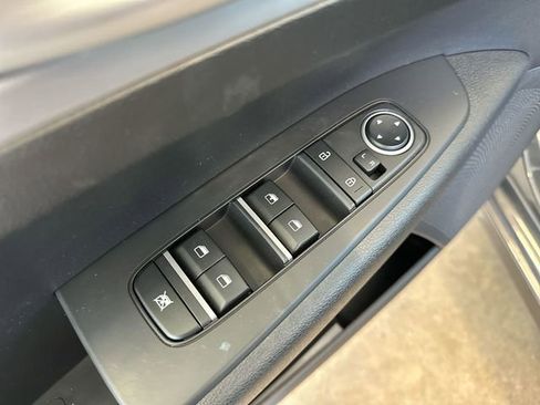 Certified 2023 Kia Forte LXS w/ LXS Technology Package FWD image 17