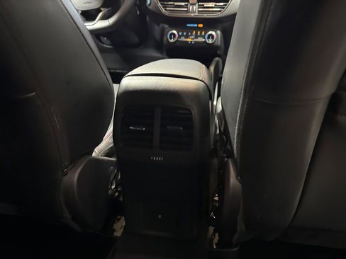 Used 2025 Ford Escape ST-Line FWD image 14
