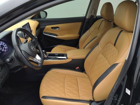 Used 2020 Nissan Sentra SV w/ SV Premium Package FWD image 17