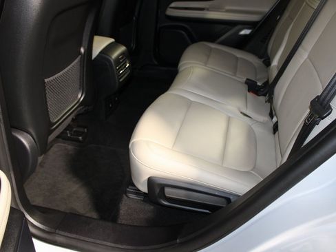 Used 2025 Lincoln Corsair Reserve w/ Equipment Group 202A image 12