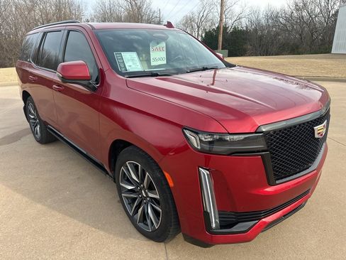 Used 2021 Cadillac Escalade Sport w/ Driver Assist Tech Package image 7