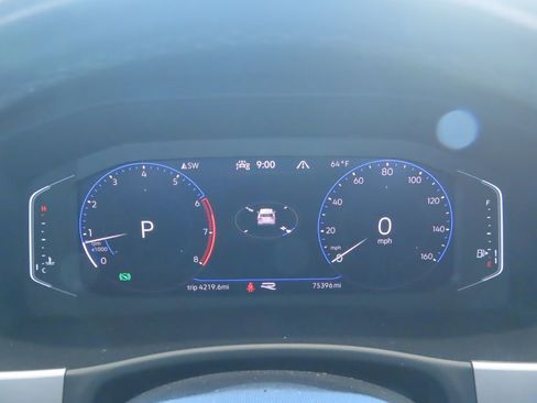 Used 2021 Volkswagen Atlas Cross Sport SEL Premium R-Line image 19