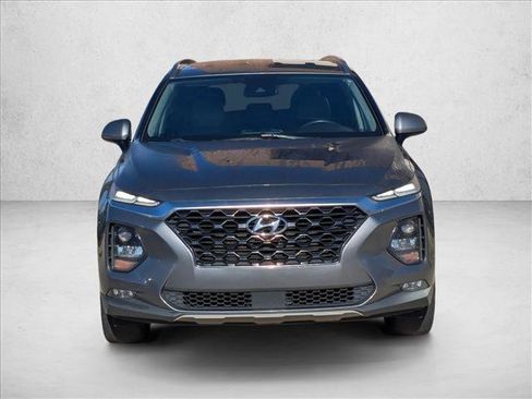 Used 2019 Hyundai Santa Fe SEL image 2