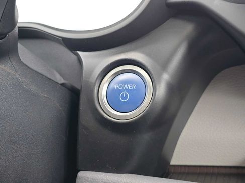 Used 2024 Toyota Sienna XLE w/ XLE Plus Package AWD/4WD image 37