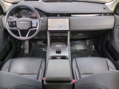 Used 2025 Land Rover Discovery Sport S image 14