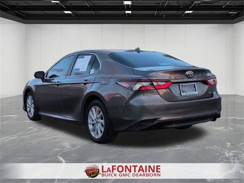 Used 2023 Toyota Camry LE image 6