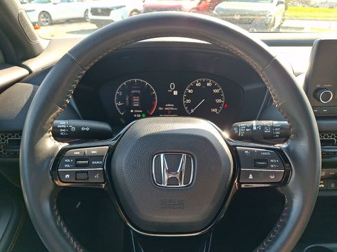 Used 2024 Honda HR-V Sport image 18