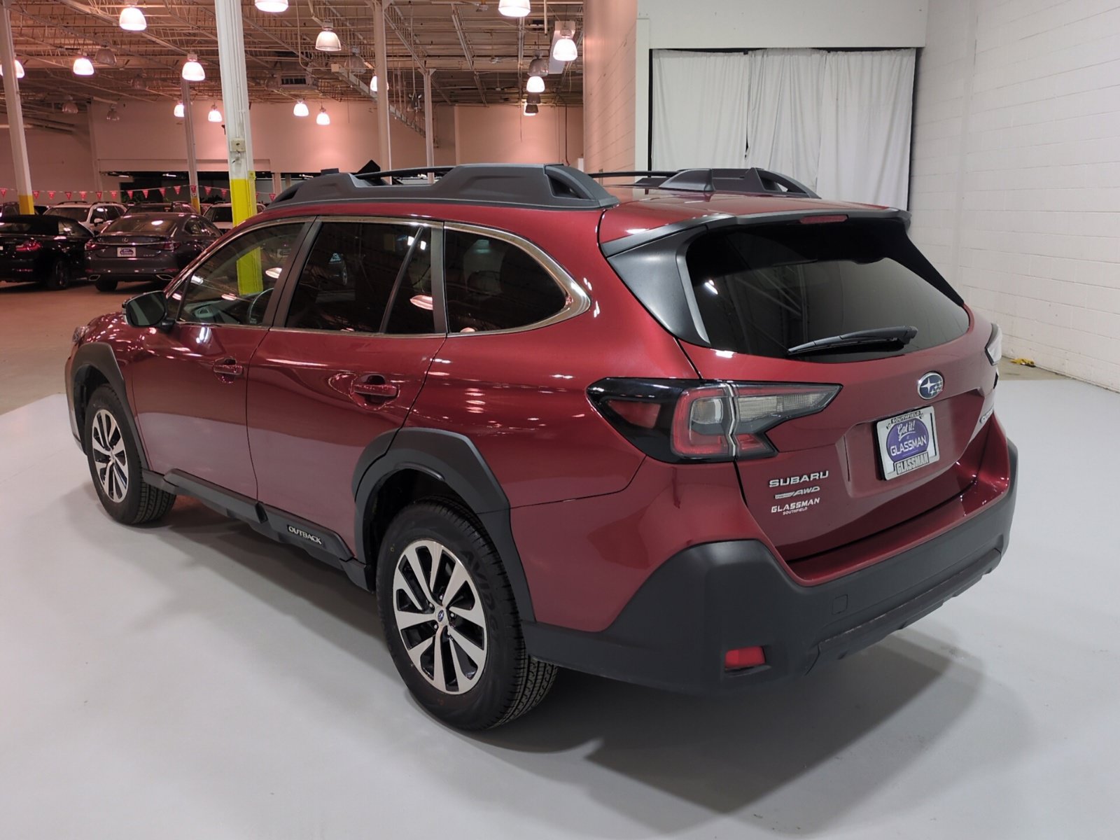Certified 2025 Subaru Outback Premium AWD/4WD image 5