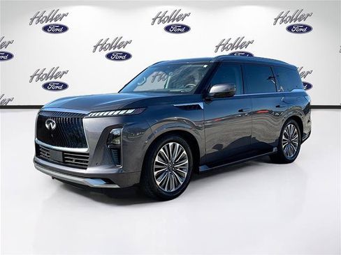 Used 2025 INFINITI QX80 Luxe AWD/4WD image 3