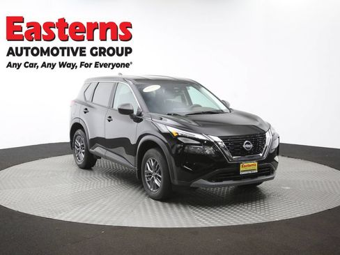 Used 2023 Nissan Rogue S AWD/4WD image 49