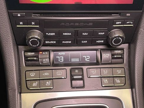 Used 2018 Porsche 718 Cayman S image 26