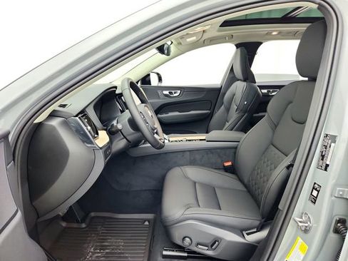 New 2026 Volvo XC60 T8 Plus image 17