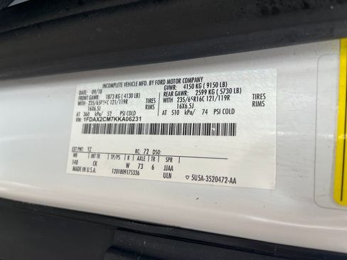 Used 2019 Ford Transit 350 XLT image 26