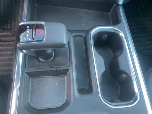 Used 2022 Chevrolet Silverado 1500 RST w/ Convenience Package II image 26