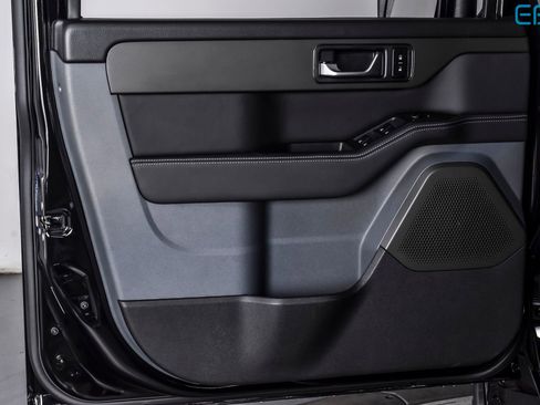 New 2025 INEOS Grenadier AWD/4WD image 13