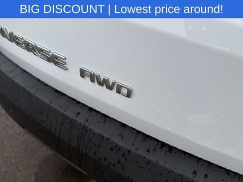 Used 2023 Chevrolet Traverse LT AWD/4WD image 11