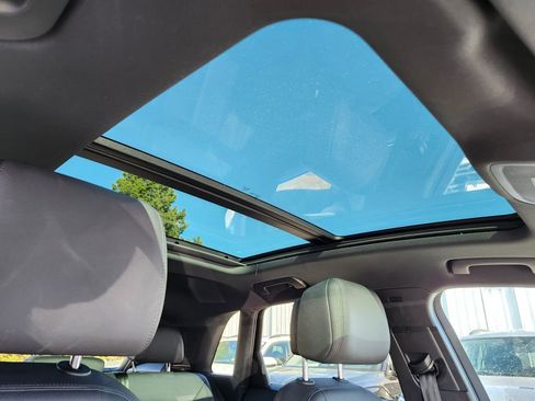 Certified 2023 Audi Q3 2.0T Premium w/ Convenience Package image 14