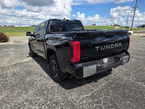 Used 2025 Toyota Tundra SR5 w/ TRD Off-Road Premium Package AWD/4WD image 5