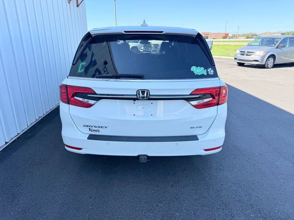 Used 2022 Honda Odyssey Elite image 7