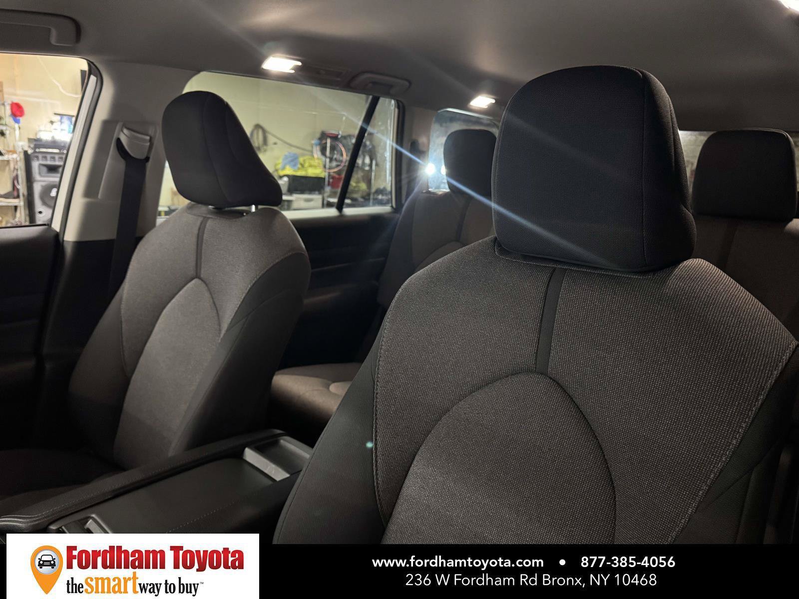 Used 2026 Toyota Grand Highlander AWD image 19