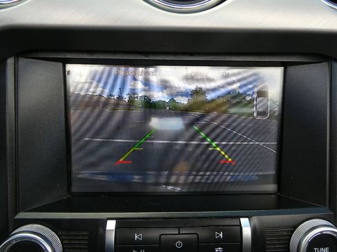 Used 2019 Ford Mustang Premium RWD image 26