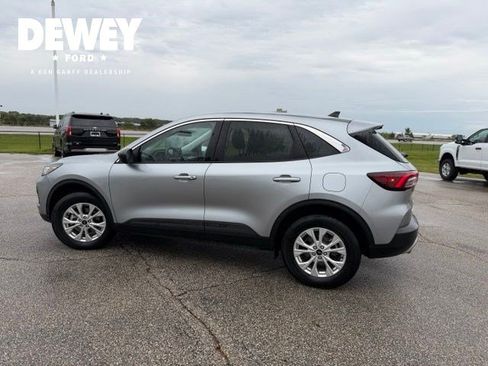 Used 2024 Ford Escape Active AWD/4WD image 9