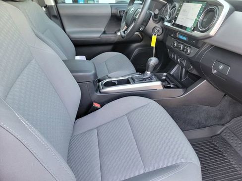 Used 2021 Toyota Tacoma SR5 image 19