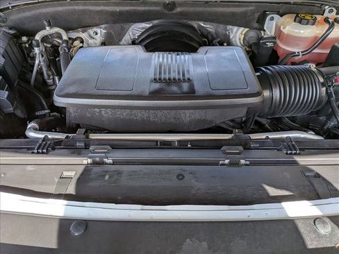 Used 2022 Chevrolet Tahoe RST w/ Luxury Package image 24