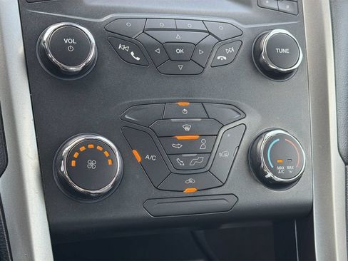 Used 2019 Ford Fusion S FWD image 22