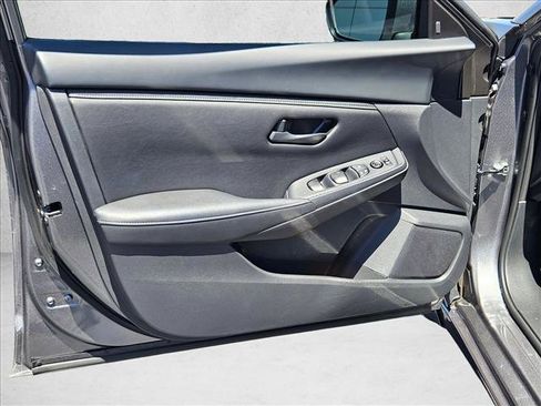 Used 2024 Nissan Sentra S FWD image 10