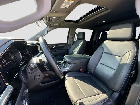 Used 2024 GMC Sierra 1500 SLT w/ SLT Premium Package image 22