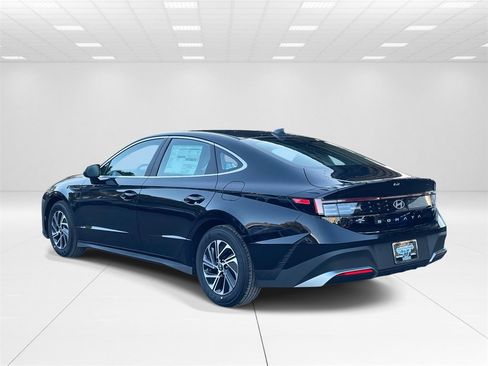 New 2026 Hyundai Sonata Blue image 4