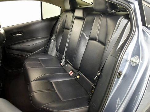 Used 2022 Toyota Corolla XLE image 17