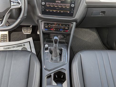 Certified 2023 Volkswagen Tiguan SE R-Line FWD image 19