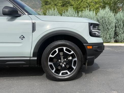 Used 2023 Ford Bronco Sport Outer Banks AWD/4WD image 6