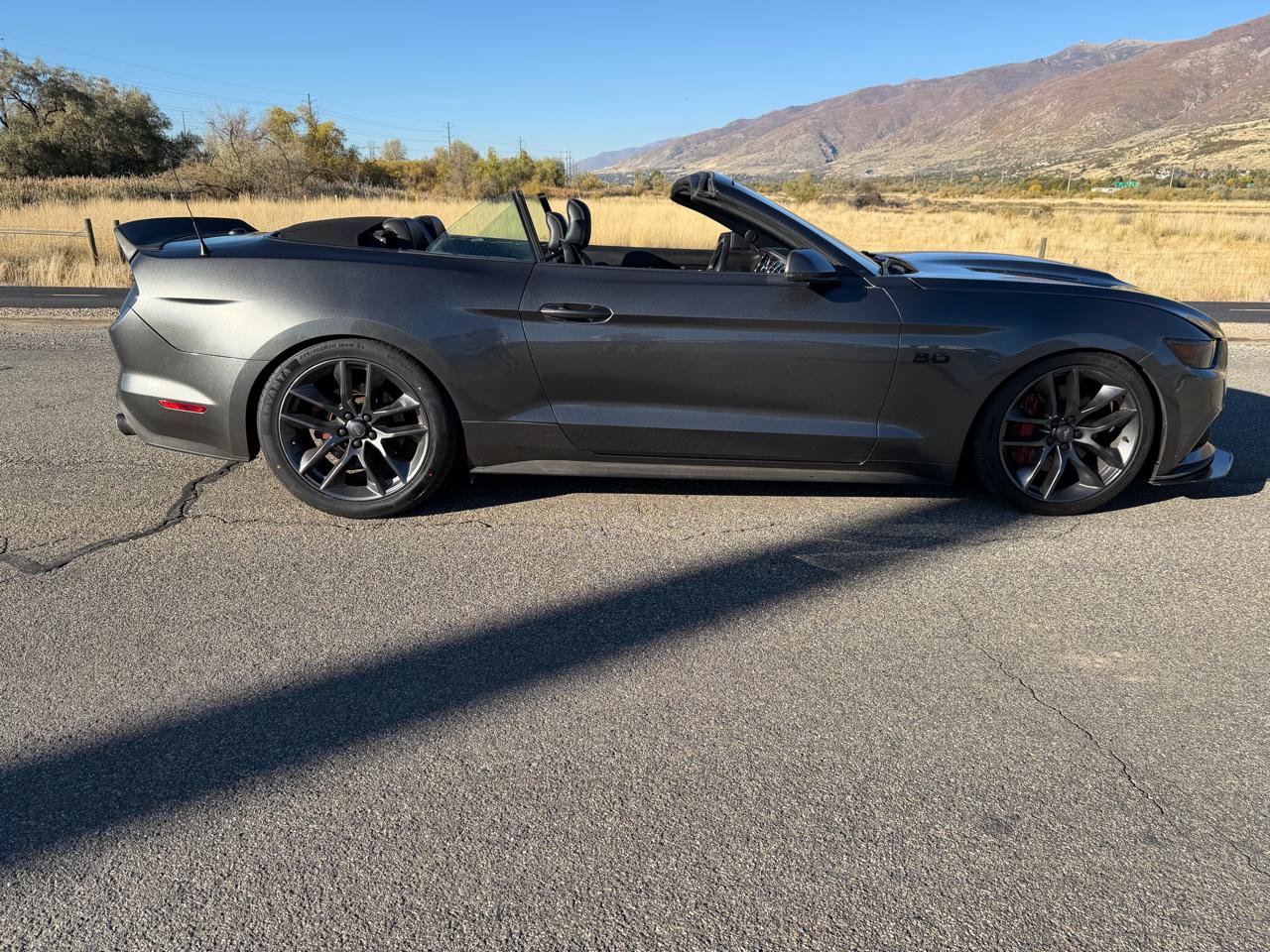 Used 2015 Ford Mustang GT Premium w/ Equipment Group 401A RWD image 6