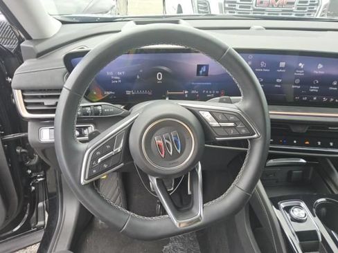 Used 2025 Buick Envision Sport Touring AWD/4WD image 8