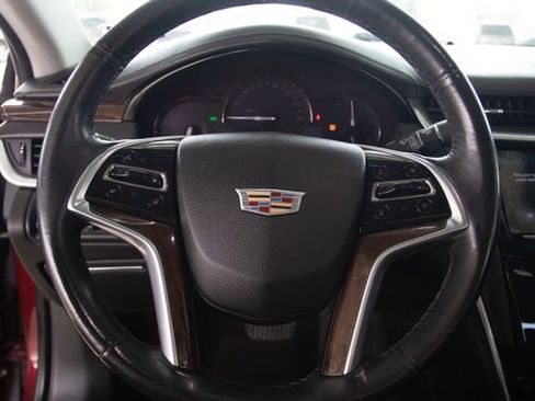 Used 2017 Cadillac XTS Luxury image 10