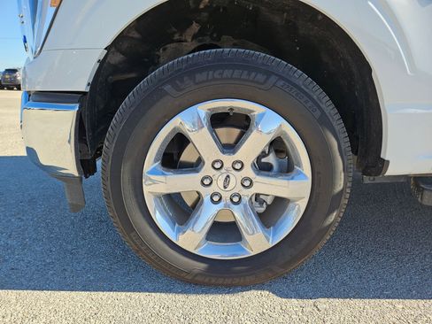 Used 2023 Ford F150 Lariat image 32
