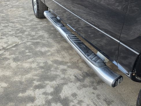 Used 2010 Ford F150 XLT image 11