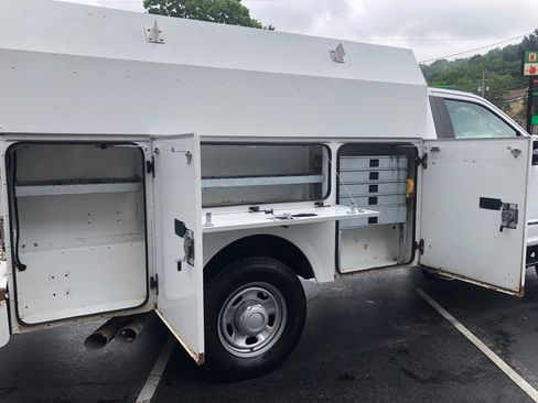 Used 2018 Ford F350 XL AWD/4WD image 19