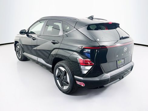 Used 2024 Hyundai Kona SEL image 5
