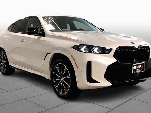 Used 2026 BMW X6 M60i image 2