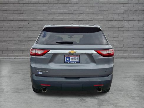 Used 2019 Chevrolet Traverse LT FWD image 10
