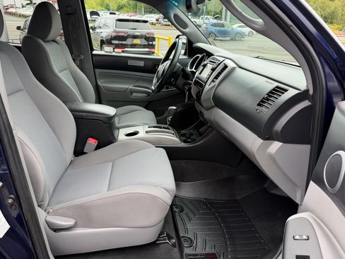 Used 2012 Toyota Tacoma 4x4 Double Cab w/ TRD Off-Road Pkg image 16