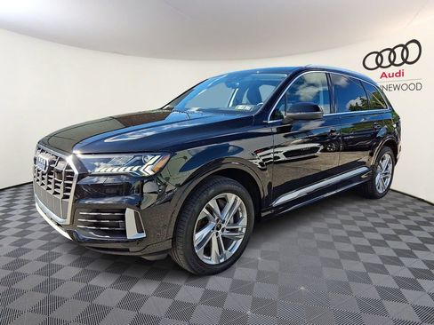 Used 2023 Audi Q7 3.0T Premium w/ Convenience Package AWD/4WD image 3