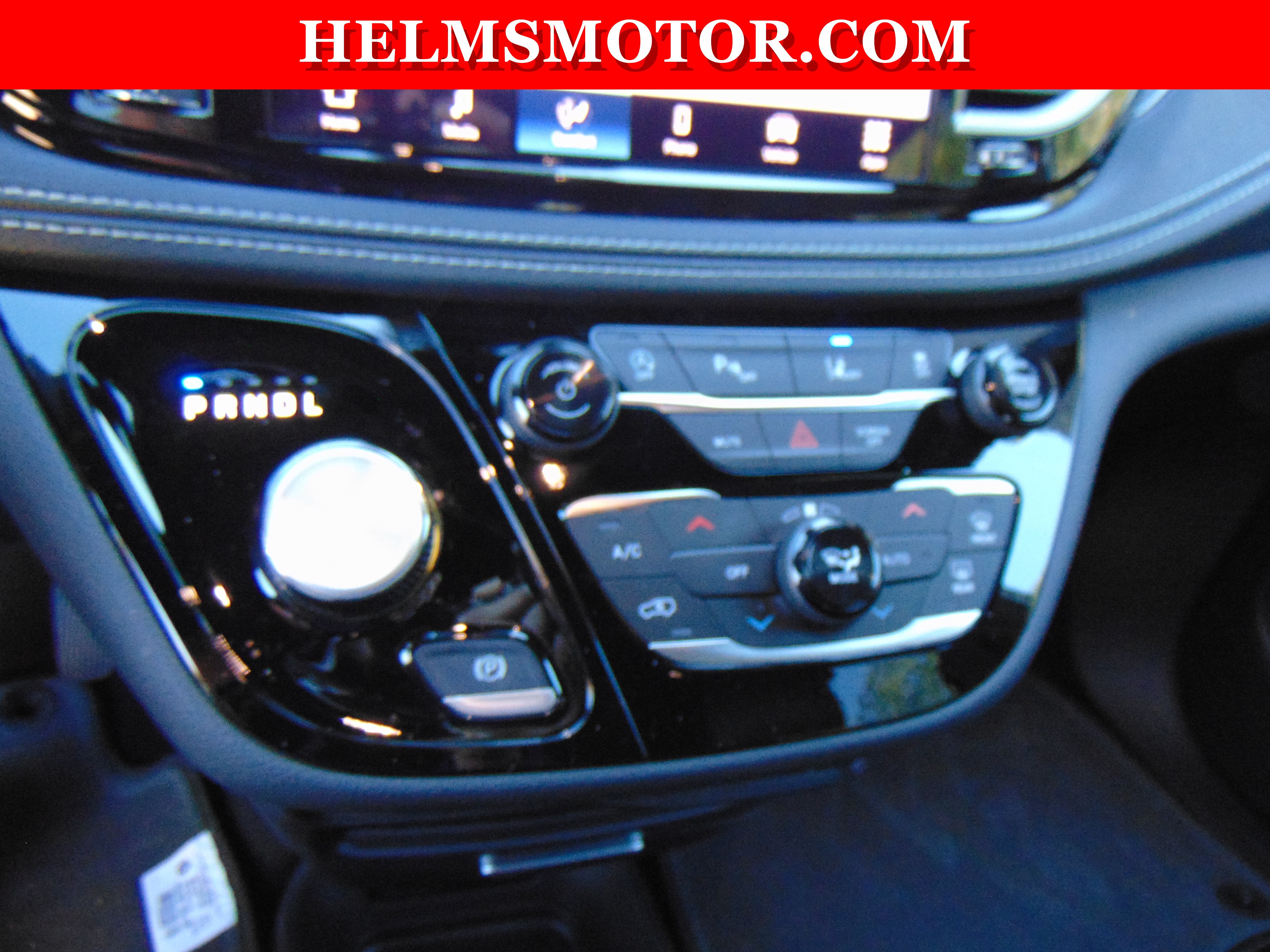 New 2026 Chrysler Pacifica Select FWD image 29