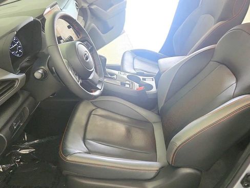 Used 2024 Subaru Crosstrek 2.5i Limited AWD/4WD image 15