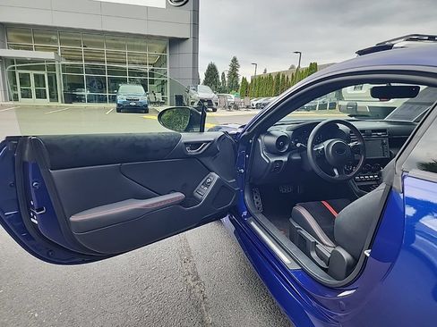 Used 2023 Subaru BRZ Limited RWD image 9